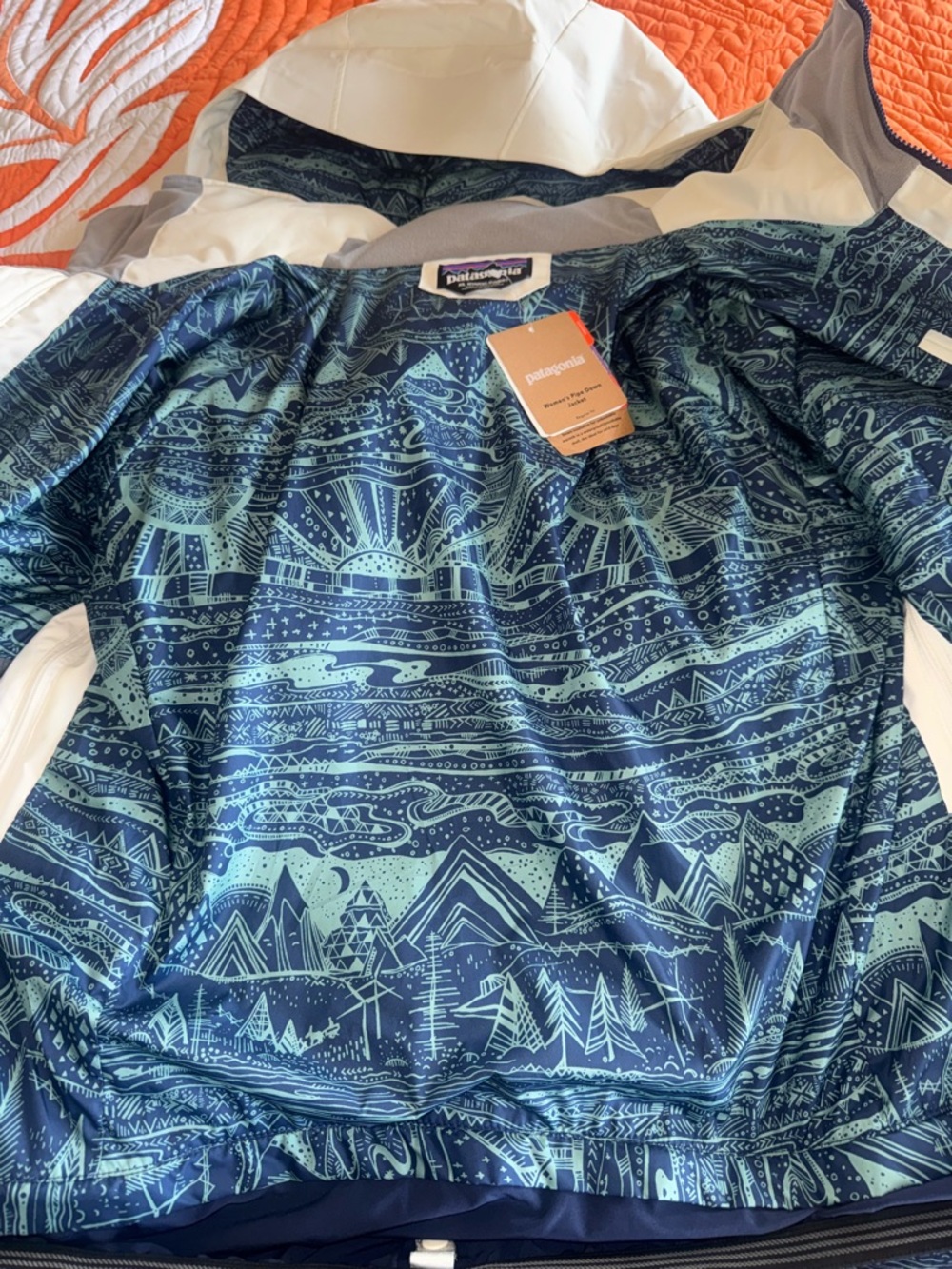 NWT Patagonia Women’s Pipe Down Puffer Jacket XL Off White - Picture 11 of 13